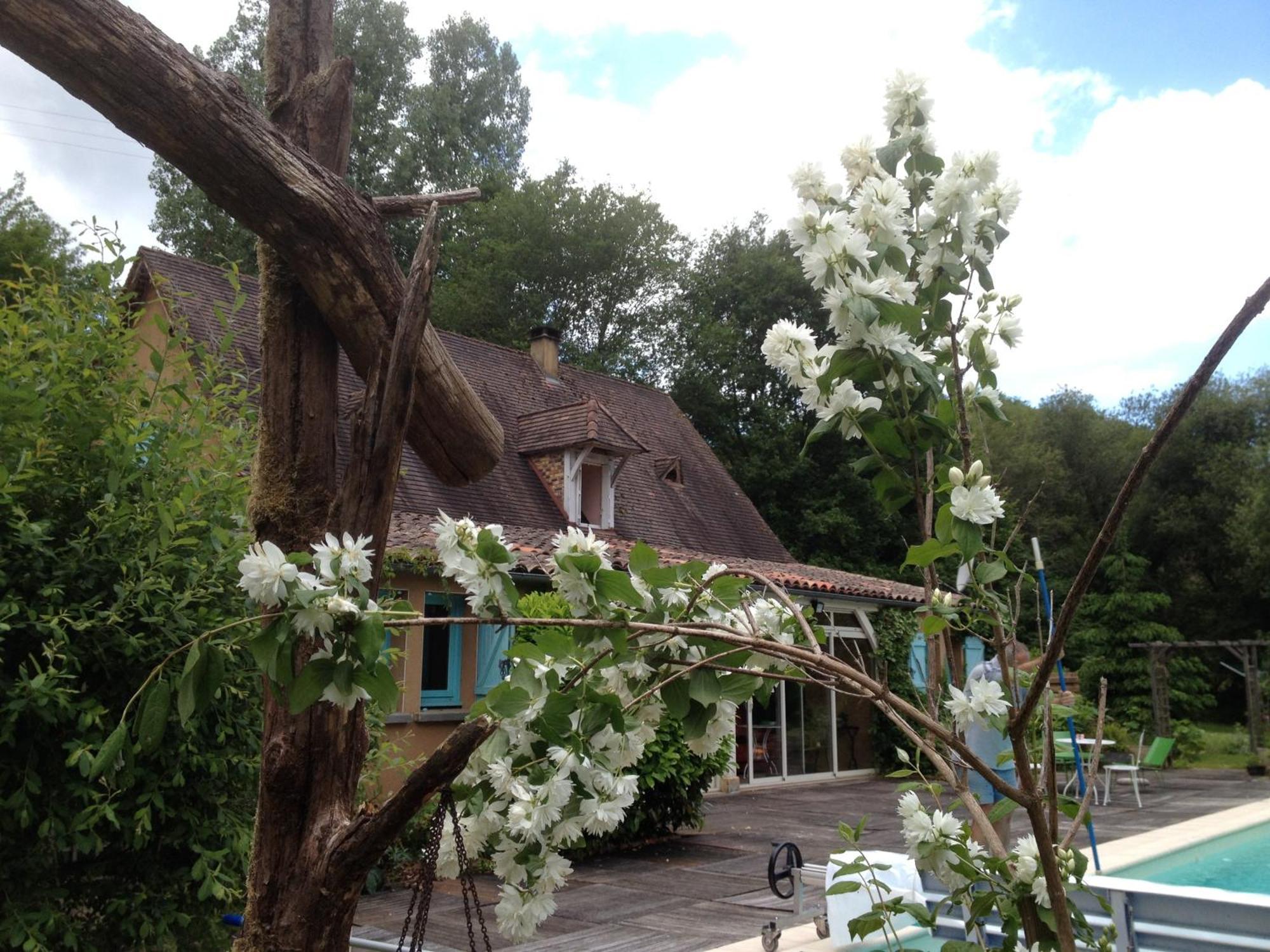 Maison D'Hotes Le Moulin Pointu Sainte-Nathalene Exterior photo